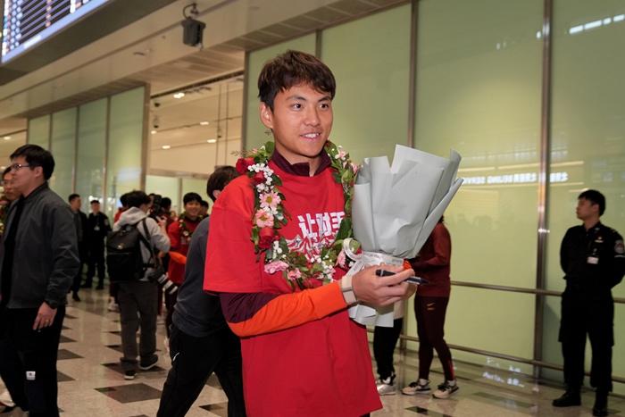中國U23國家男子足球隊回國抵京